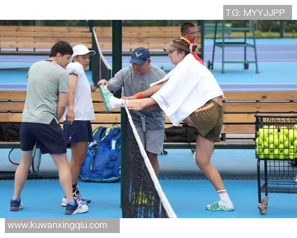 广州网球队技术争议引发热议球员表现与战术选择成焦点讨论
